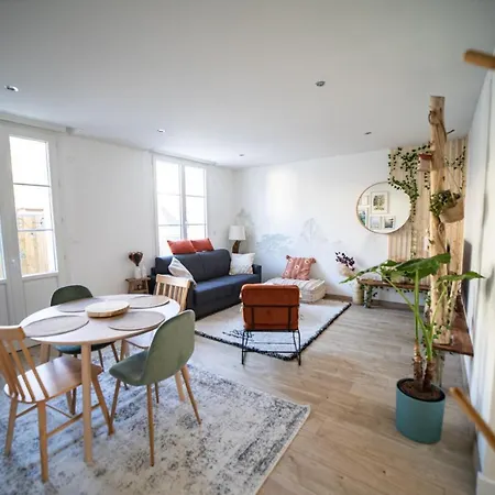 מלון Cabane D'arlette, Grande Terrasse En Centre-ville *