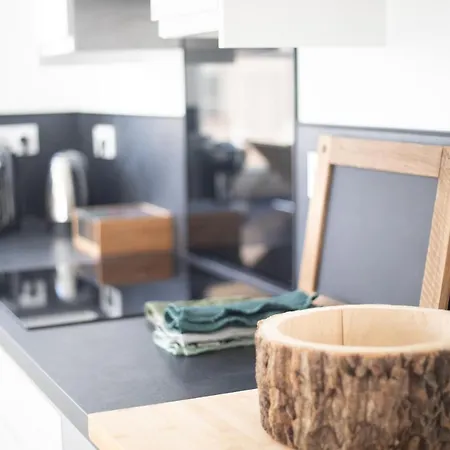 Cabane D'arlette, Grande Terrasse En Centre-ville *