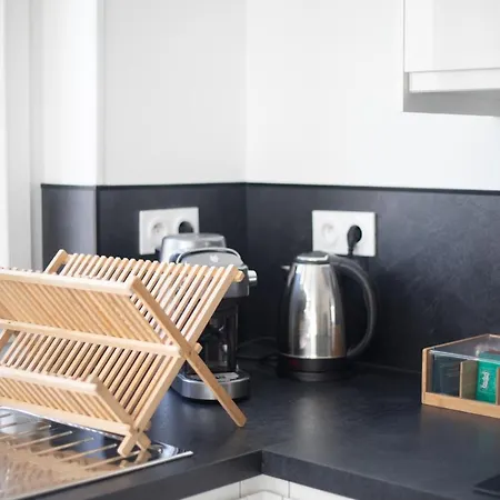 Отель Cabane D'arlette, Grande Terrasse En Centre-ville