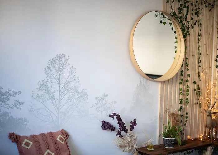 Cabane D'arlette, Grande Terrasse En Centre-ville Hotel Falaise (Calvados)