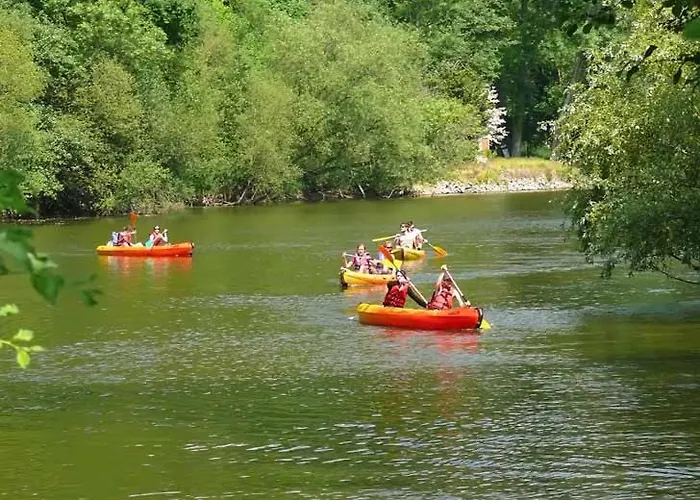 Cabane D'arlette, Grande Terrasse En Centre-ville Hotel *