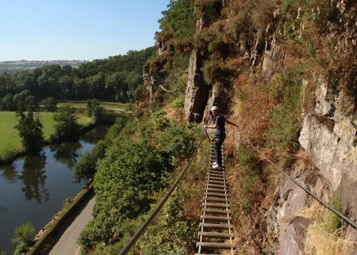Hotel Cabane D'arlette, Grande Terrasse En Centre-ville